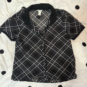 Forever 21 Plaid Button Down Shirt - Black and White